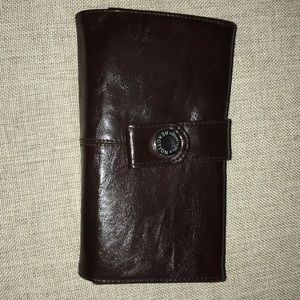 NWT Brown Kenneth Cole Reaction wallet